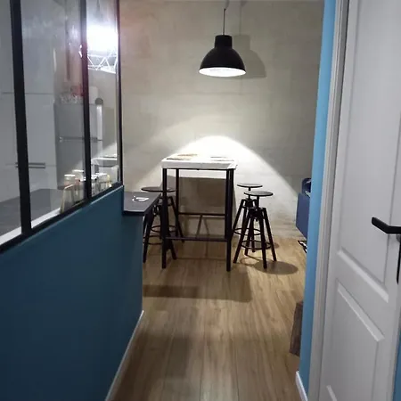 Casa de hóspedes Chambre Double Privee - Echoppe Partagee *